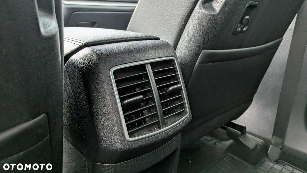 Kia Sportage 1.6 T-GDI L 2WD DCT - 17