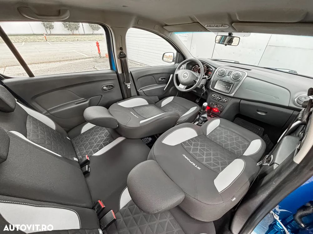 Dacia Sandero - 5