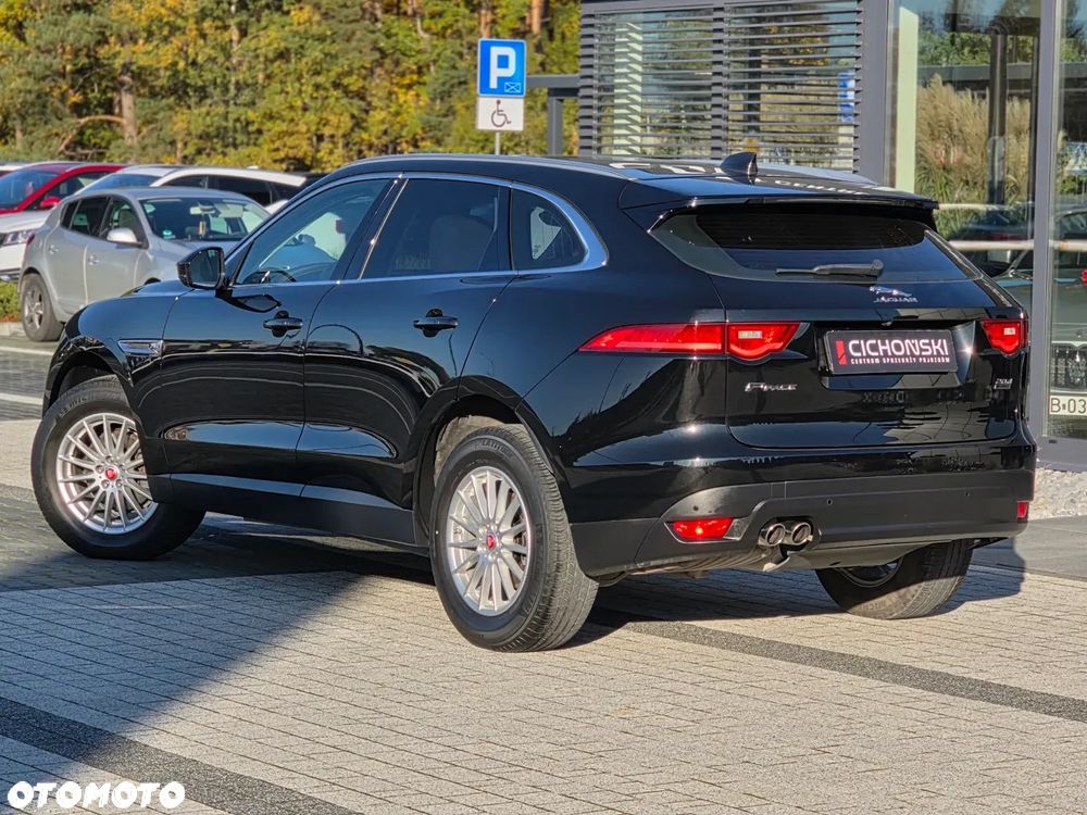 Jaguar F-Pace 2.0 i4D AWD Prestige - 11