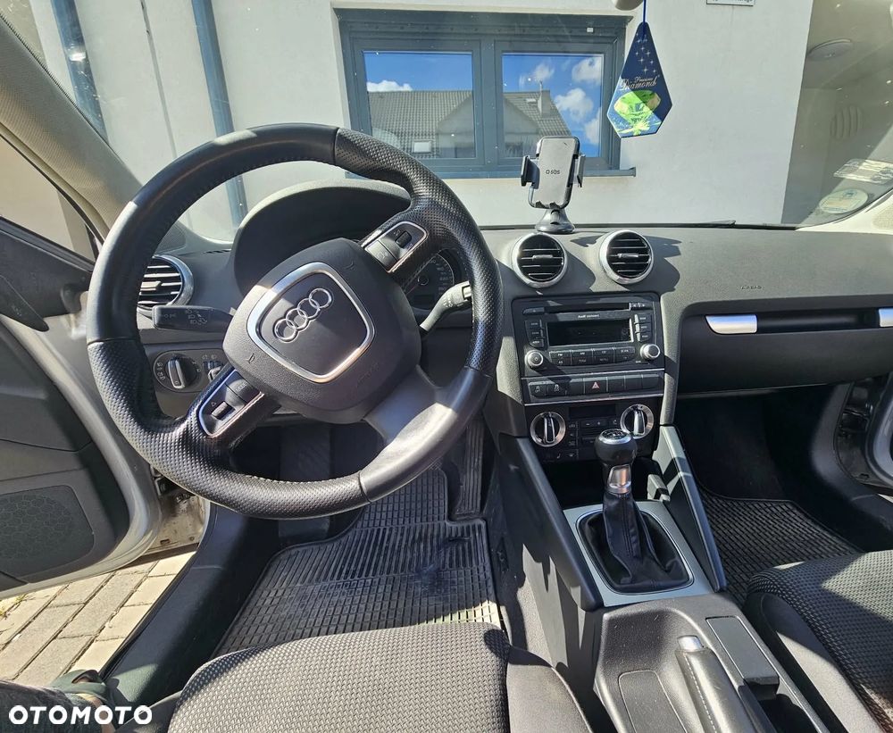 Audi A3 3-drzwiowe 2.0 TDI DPF Ambition - 7