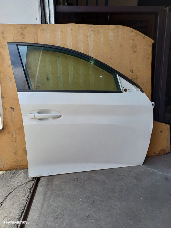Porta frente direita PEUGEOT 208 II de 2019 a 2024