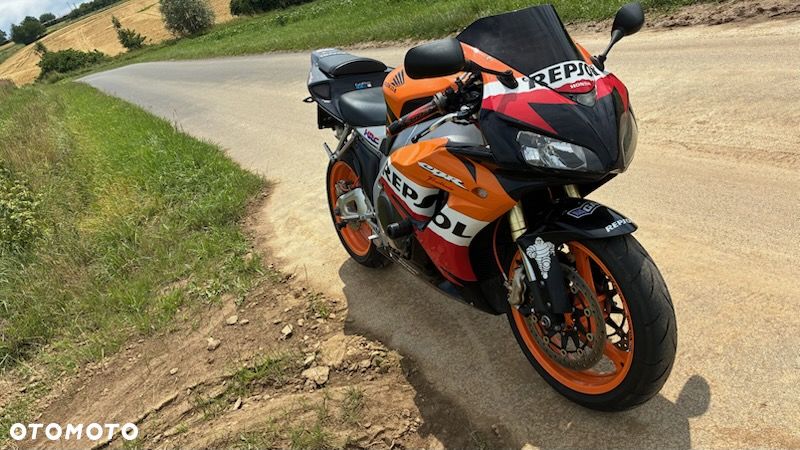 Honda CBR - 1