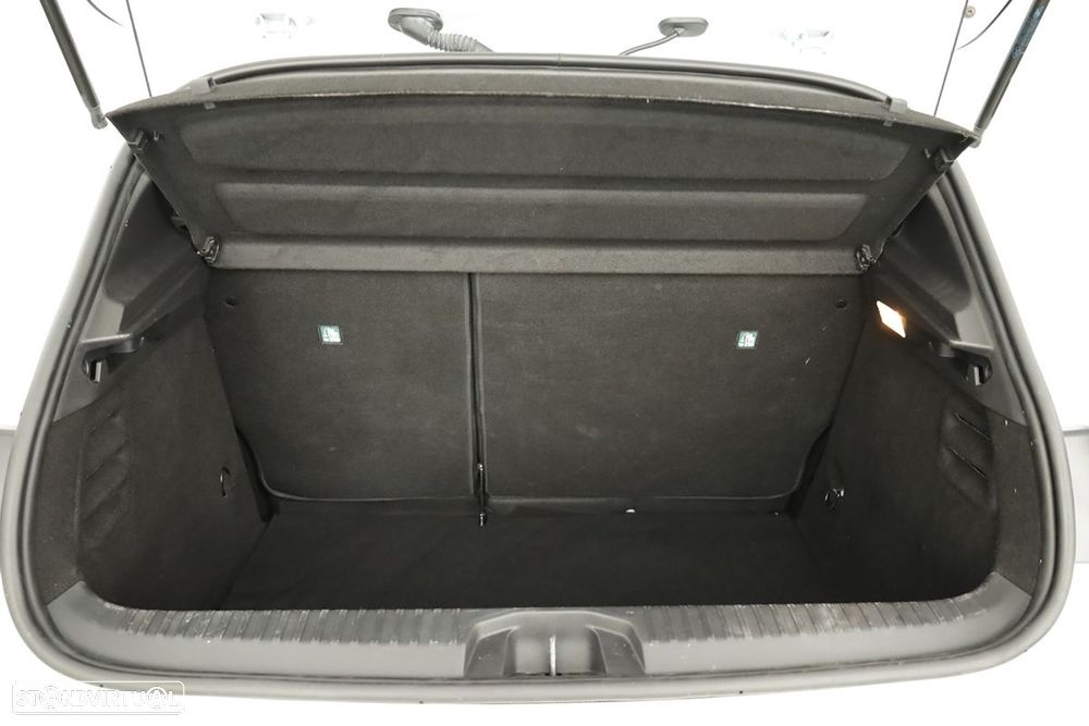 Renault Clio 1.0 TCe Evolution - 23