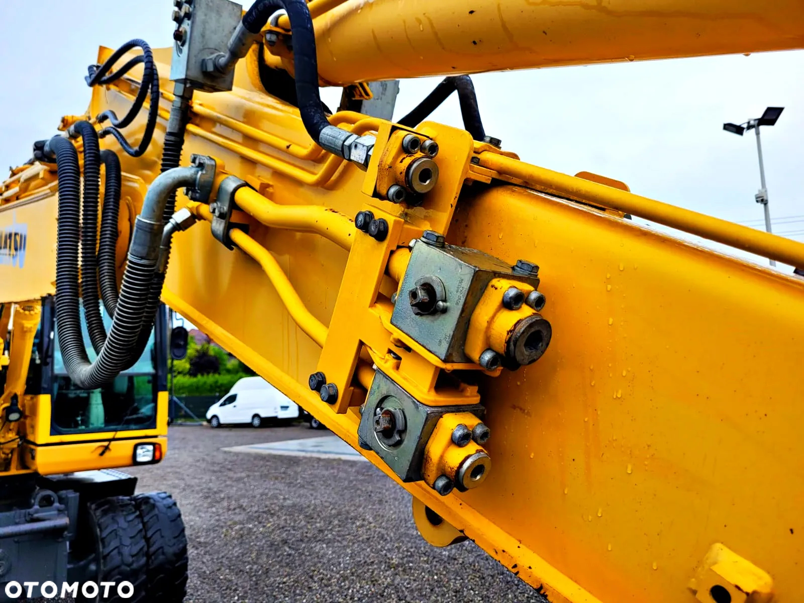 Komatsu PW 160 - 8 Wysięgnik dwuczęściowy, 3 ramiona - 14