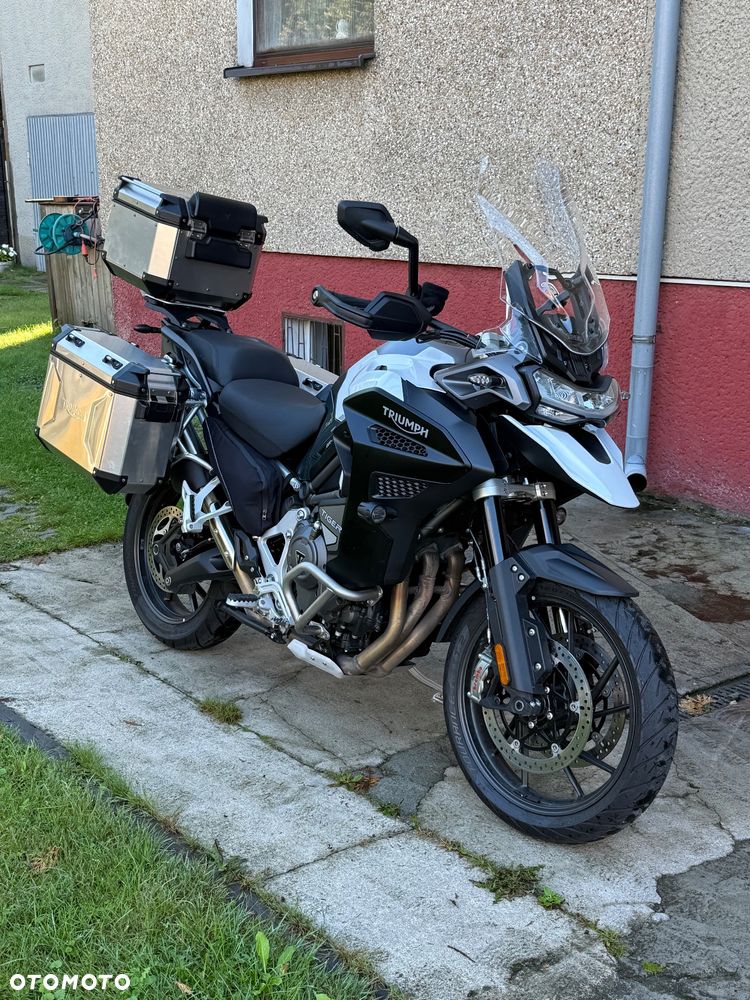 Triumph Tiger - 2