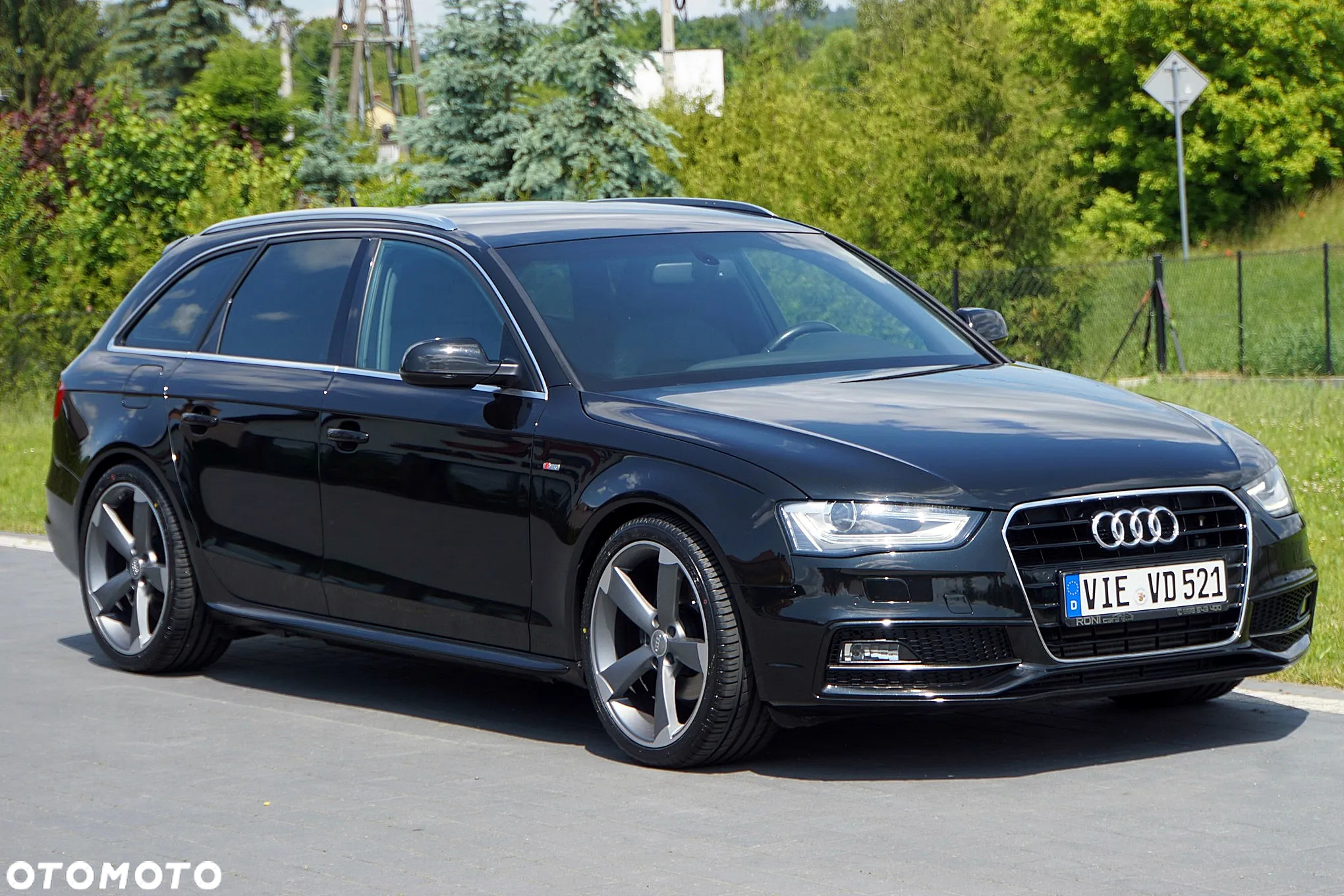 Audi A4 Avant 2.0 TDI DPF clean diesel S line Sportpaket - 9