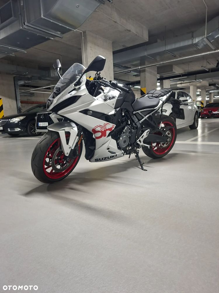 Suzuki GSX-R - 2
