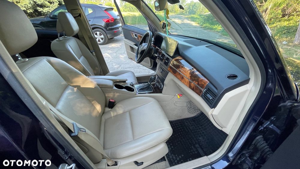 Mercedes-Benz GLK - 16