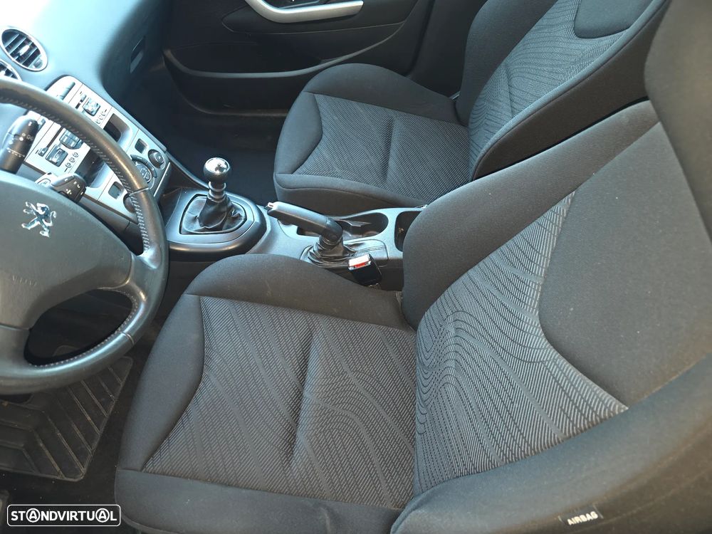 Peugeot 308 SW 1.6 HDi Executive CVM6 - 14