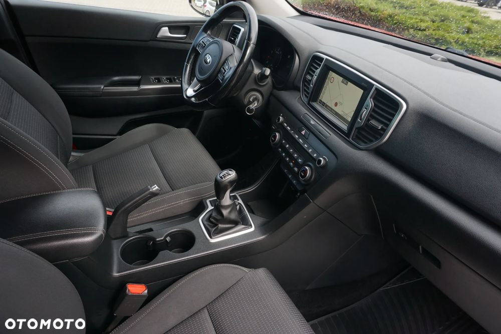 Kia Sportage 1.6 T-GDI 2WD VISION - 21