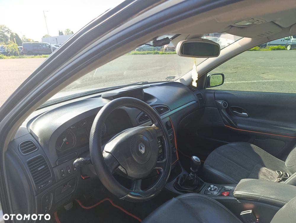 Renault Laguna - 27
