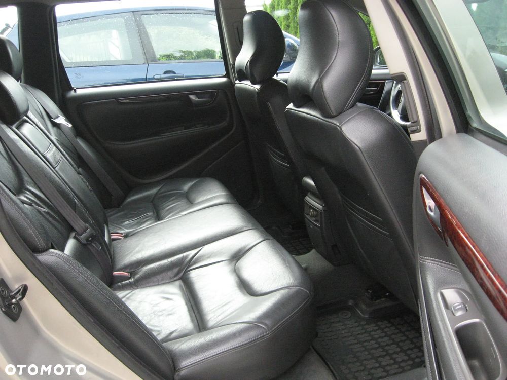 Volvo V70 2.4 Summum - 13