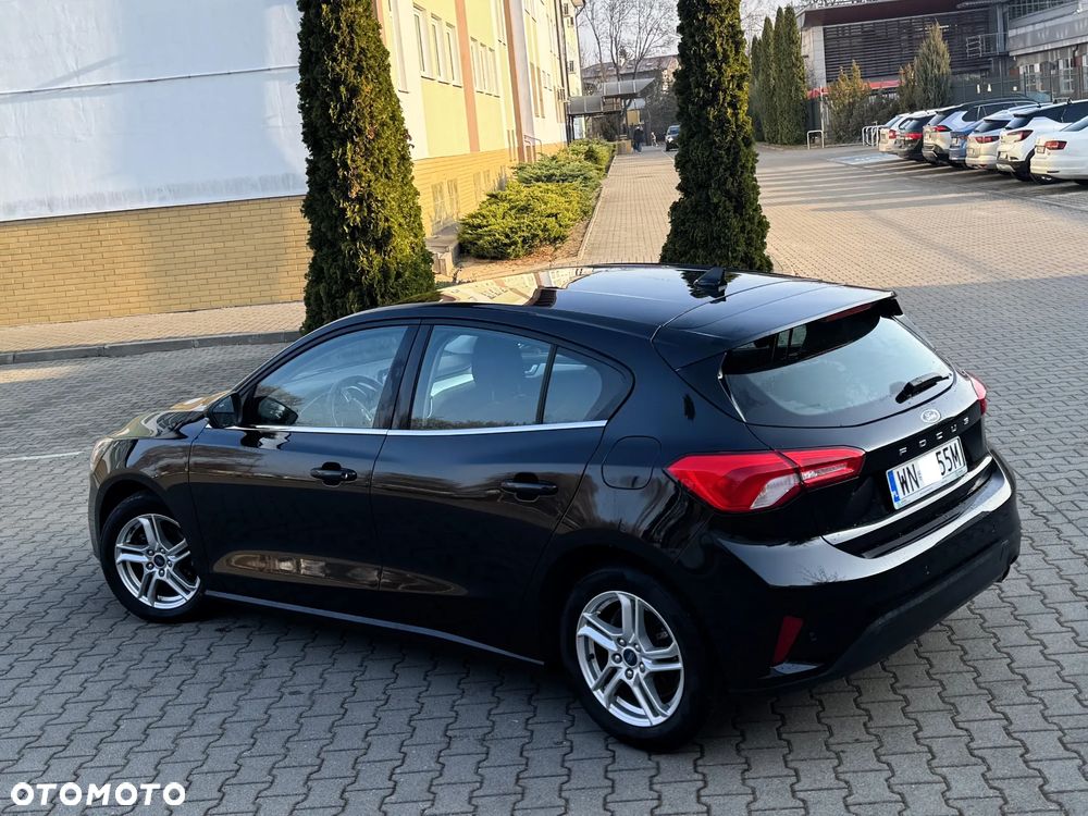 Ford Focus 1.0 EcoBoost Trend Edition - 30