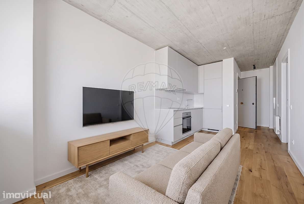 Apartamento T1 para arrendamento - Grande imagem: 2/11