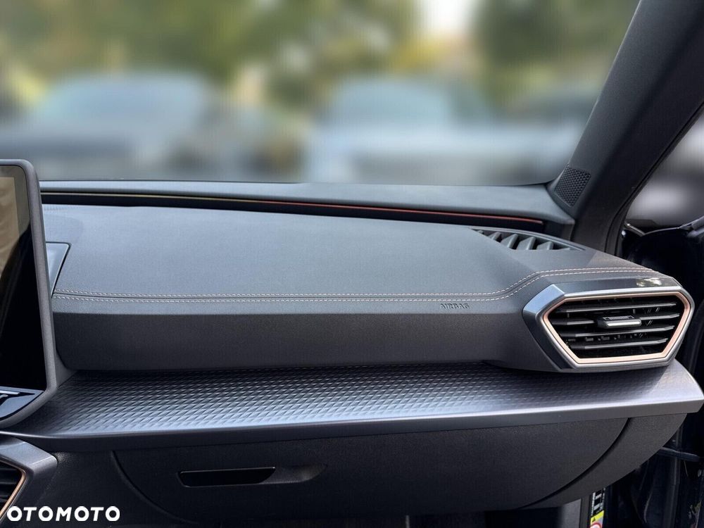 Cupra Formentor 1.5 eTSI mHEV DSG - 36