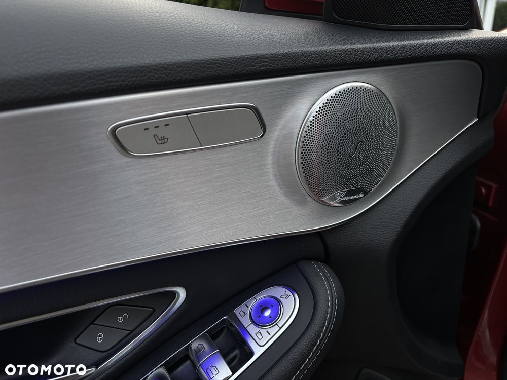 Mercedes-Benz Klasa C 300 d 9G-TRONIC AMG Line - 19