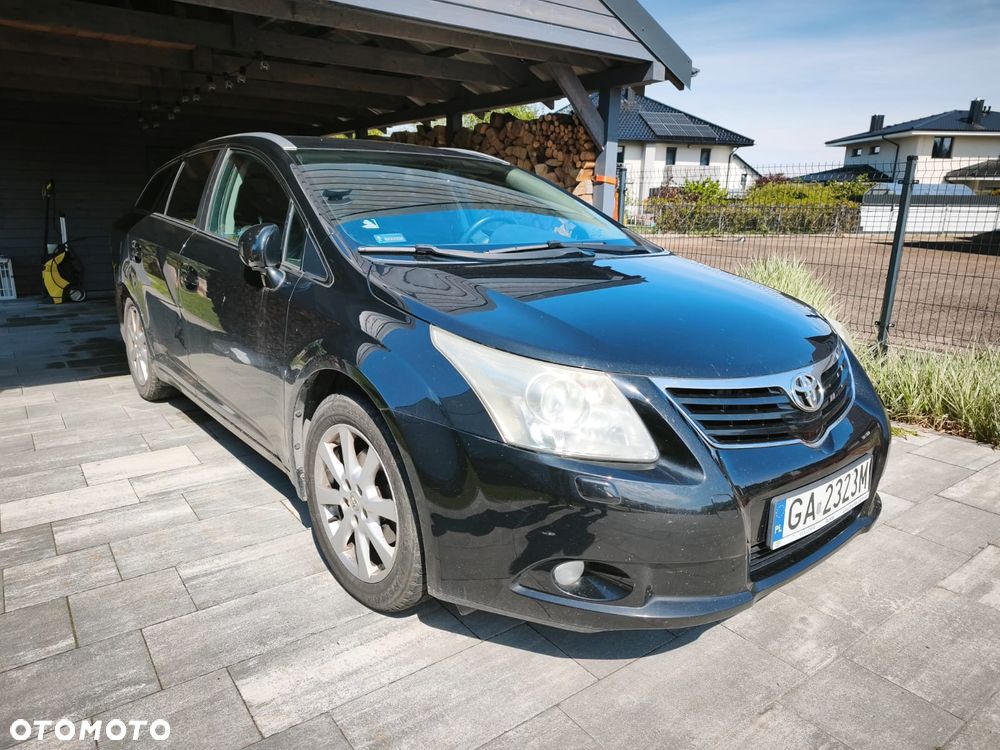 Toyota Avensis 1.8 Sol plus MS - 2