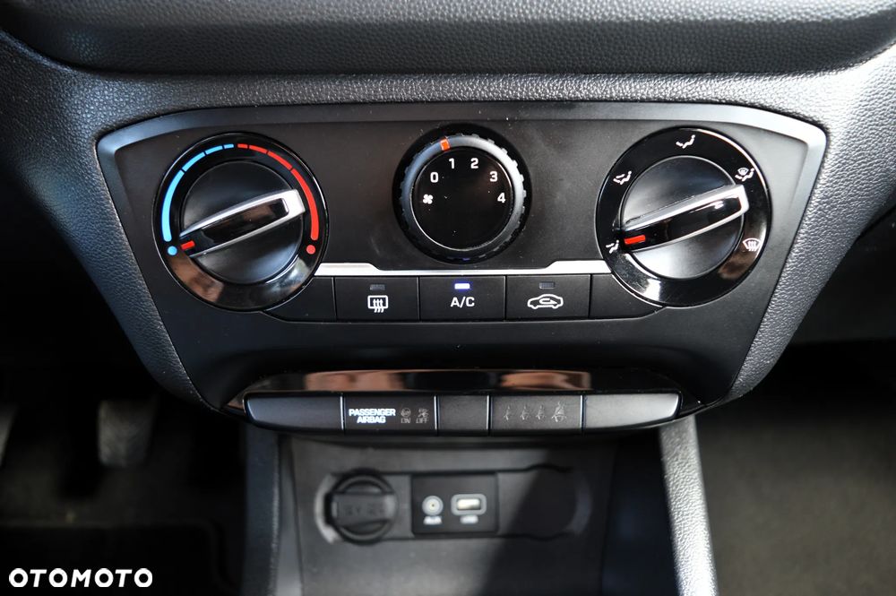 Hyundai i20 1.2 BlueDrive Classic + - 20