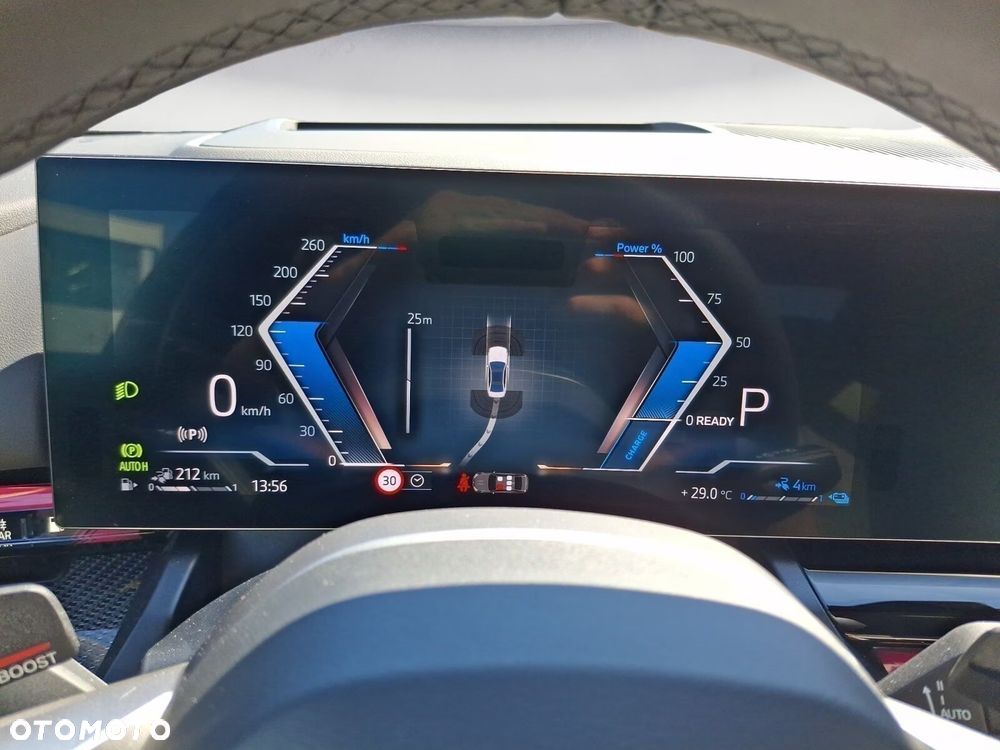 BMW Seria 5 550e xDrive - 10