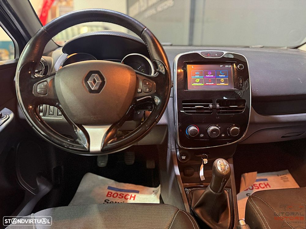 Renault Clio Sport Tourer 1.5 dCi Zen - 19