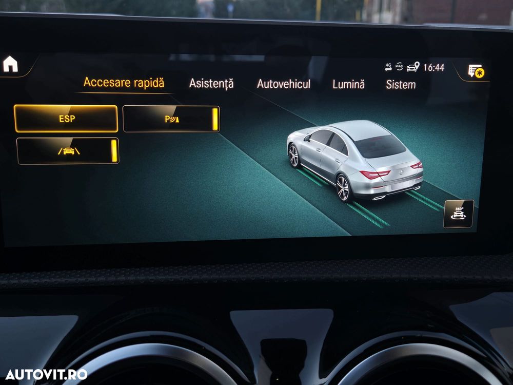 Mercedes-Benz CLA 180 - 9