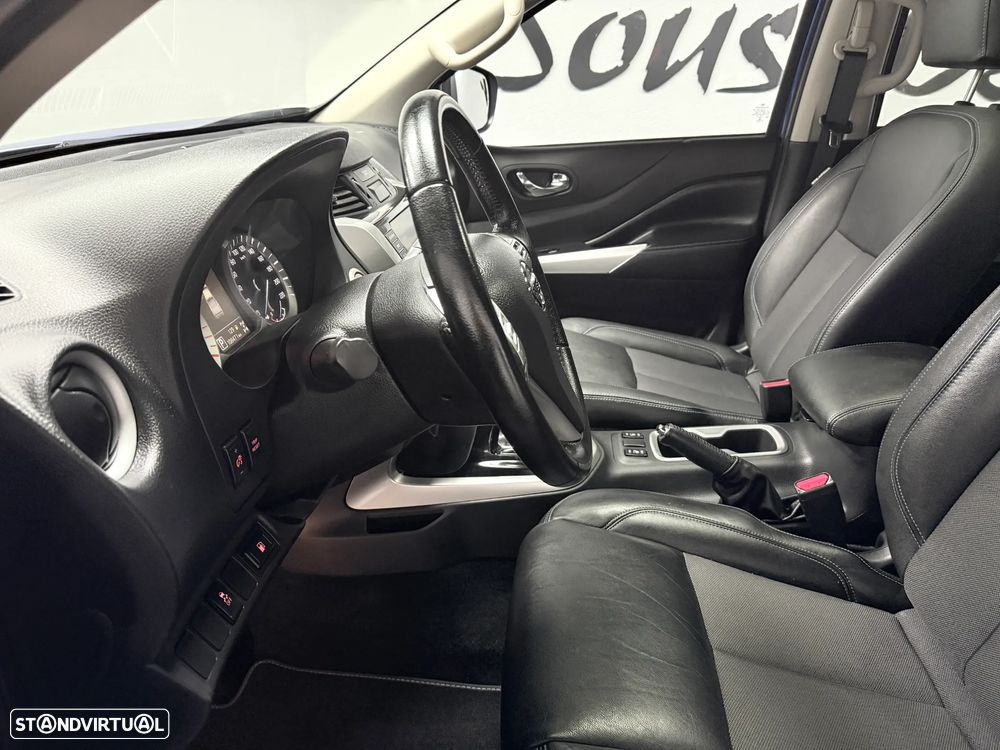 Nissan Navara 2.3 dCi CD 4WD N-Guard Auto - 16