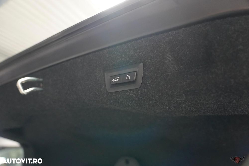 BMW Seria 5 520d xDrive Aut. - 40