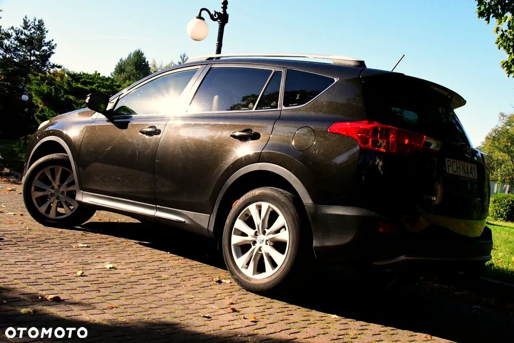 Toyota RAV4 2.0 D-4D 4x4 Executive - 8