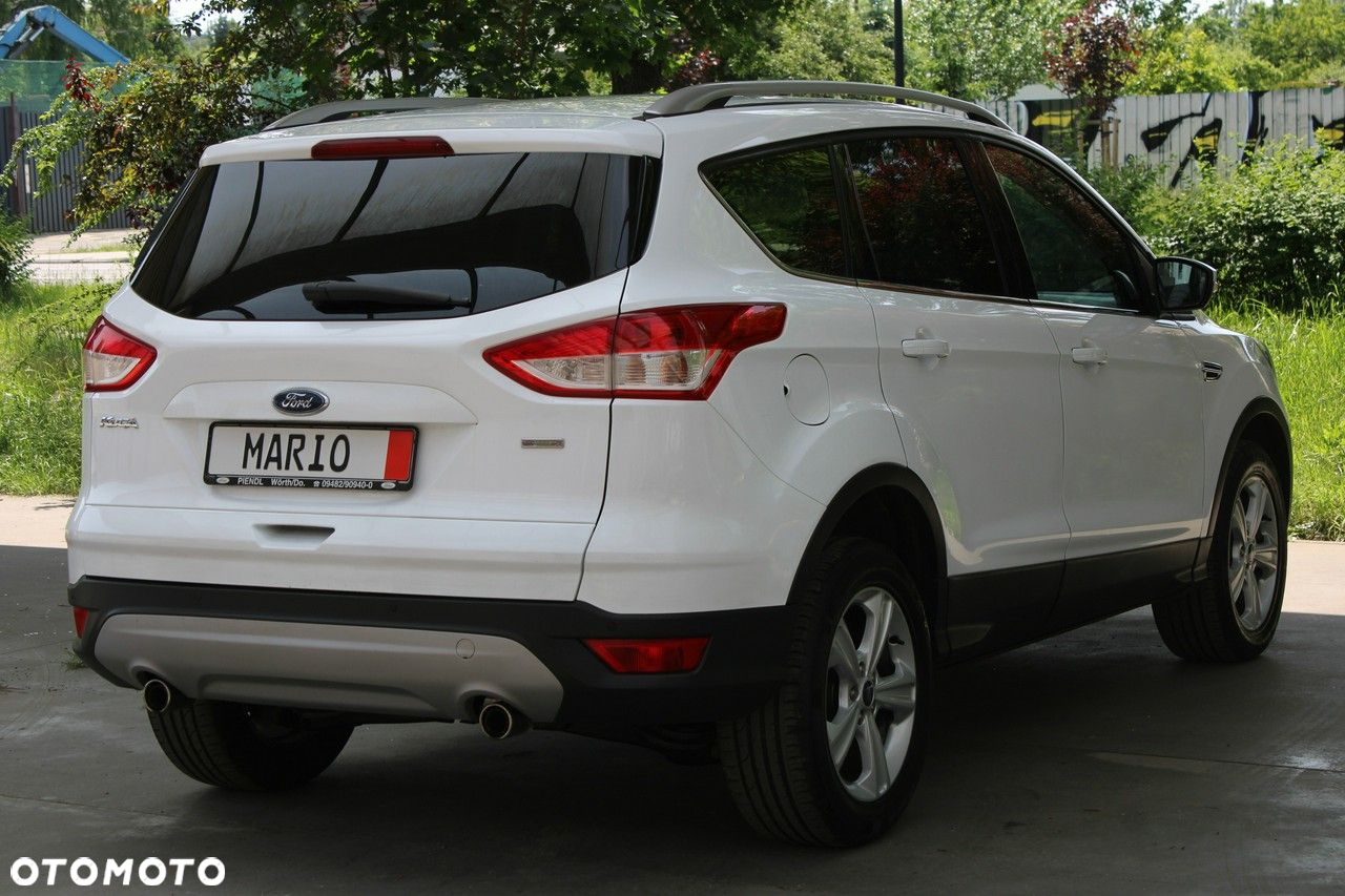 Ford Kuga 1.5 EcoBoost 2x4 Titanium - 17