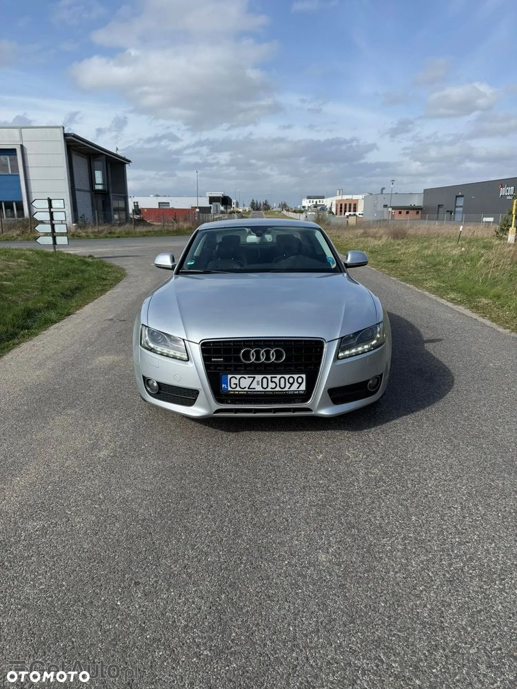 Audi A5 Coupé - 1