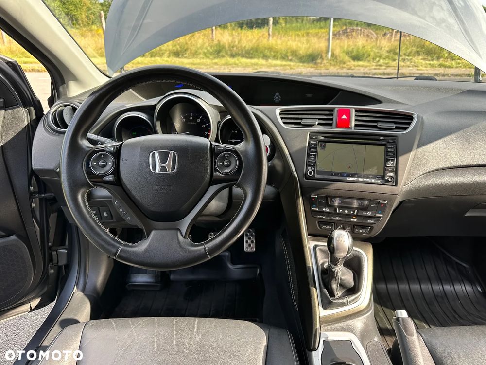 Honda Civic 1.8 Executive - 9