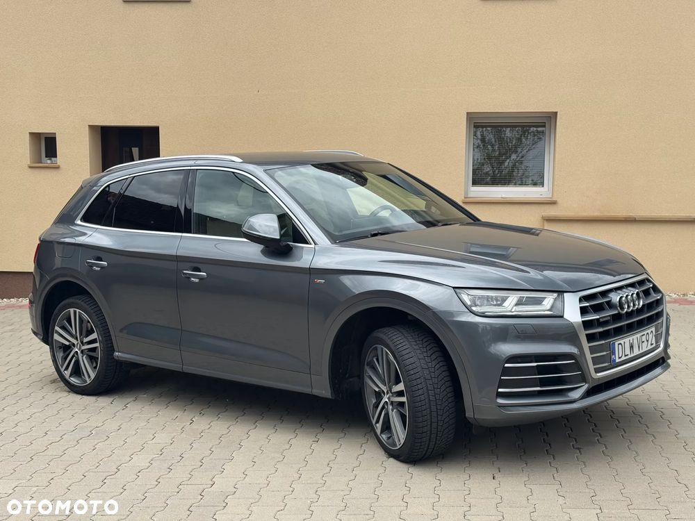 Audi Q5 2.0 TDI Quattro Design S tronic - 3