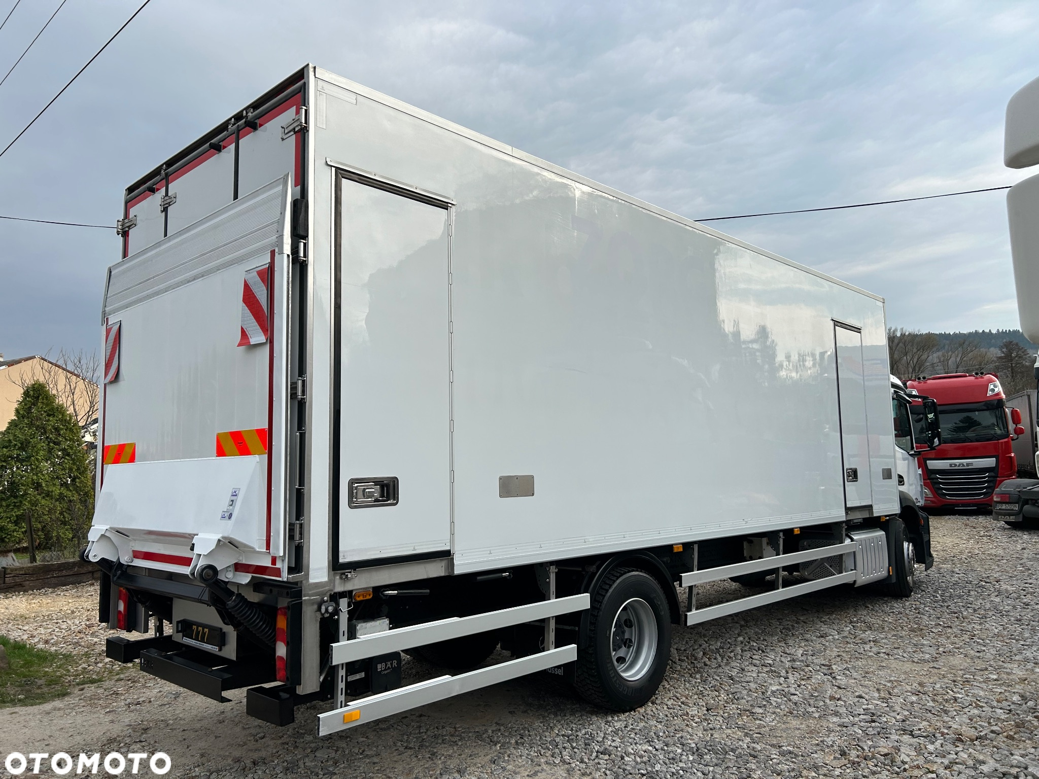 Mercedes-Benz Antos 1824 THERMO King DRZWI + winda + 2x drzwi boczne / 8.3m / z Holandii / KLIMA LEKKI / Axor man Tgm T1000-R - 33