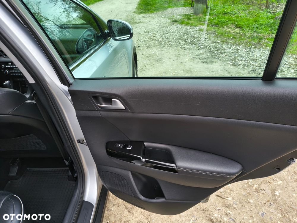 Kia Sportage 1.6 GDI Business Line 2WD - 16