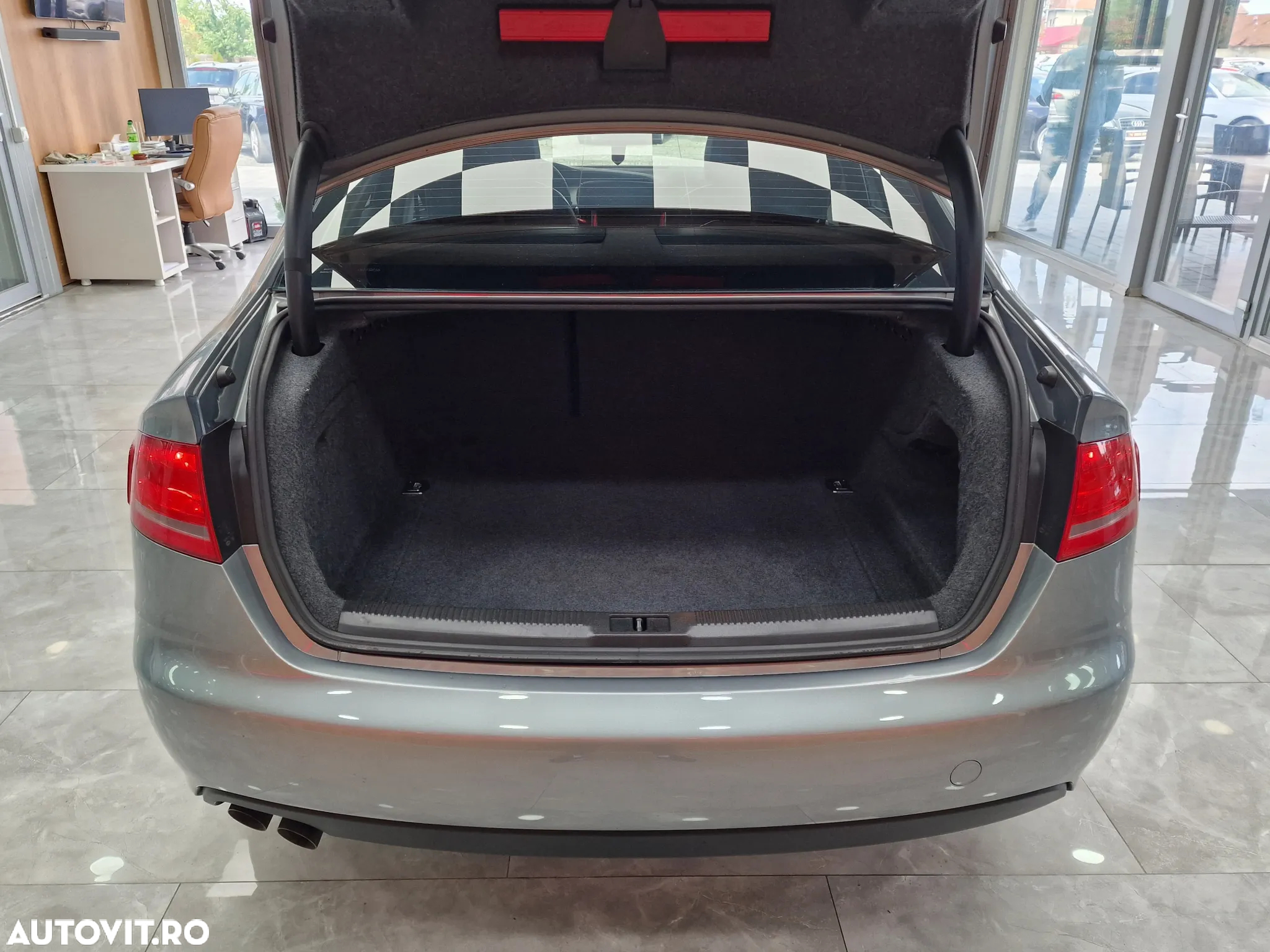 Audi A4 2.0 TDI B8 Multitronic - 12