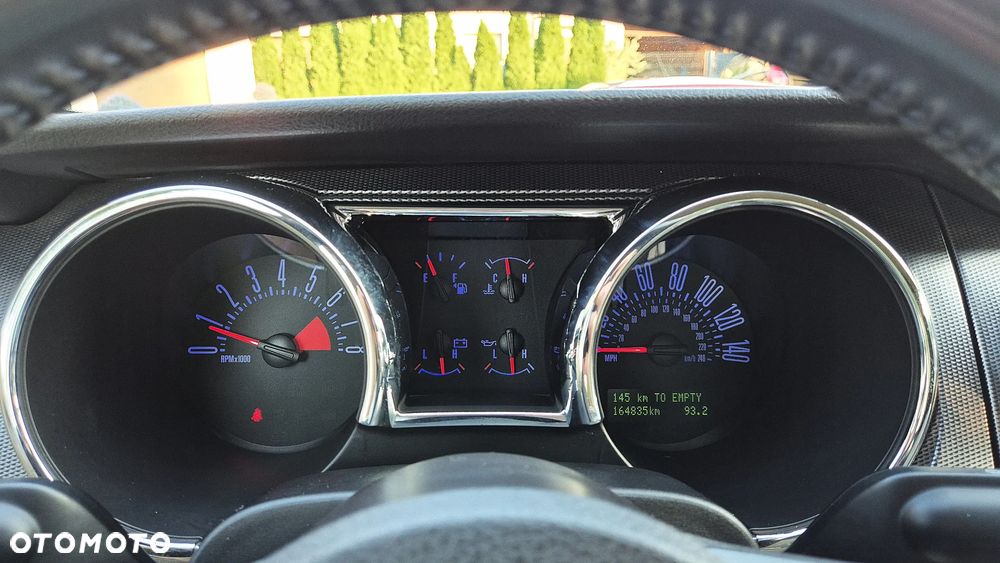 Ford Mustang 4.6 V8 GT - 14