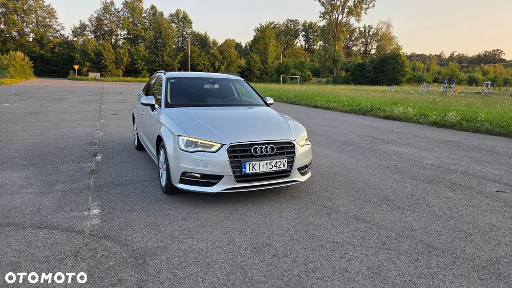 Audi A3 Sportback 2.0 TDI S line Sportpaket - 15
