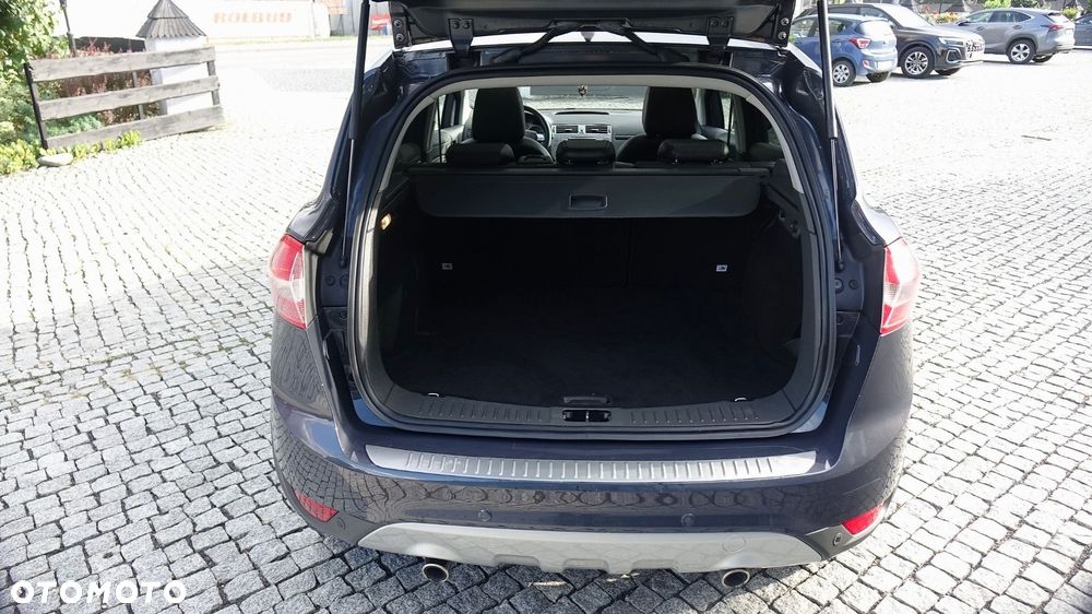 Ford Kuga - 26