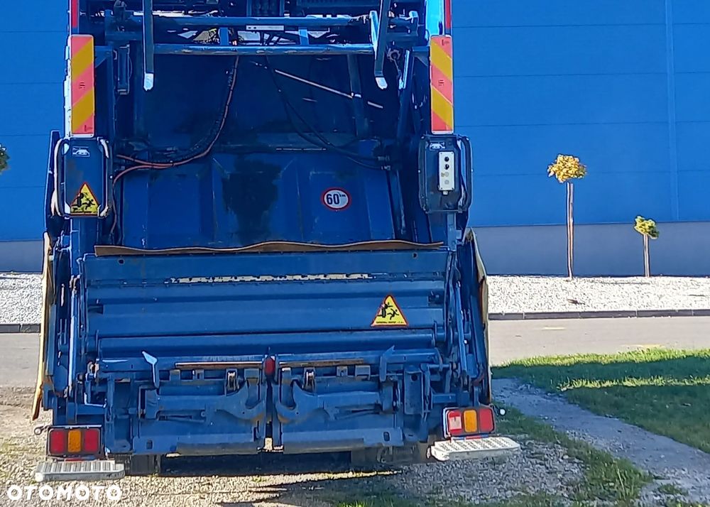 Zabudowa śmieciarka 1 komorowa VDK 16 m3 - 3