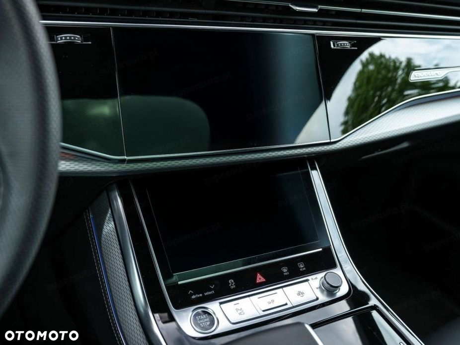 Audi Q8 - 10