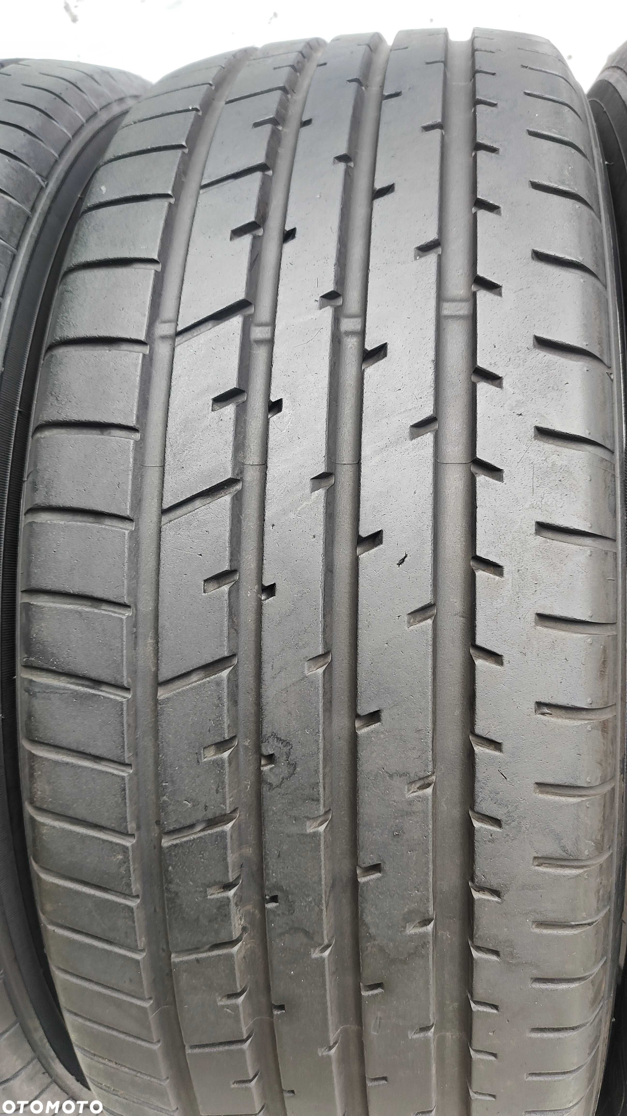 Opony Letnie 225/55/19 Toyo 4szt 7,8mm - 3