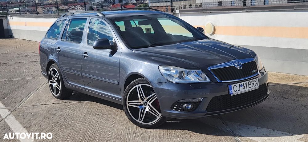 Skoda Octavia 2.0 TDI RS - 2