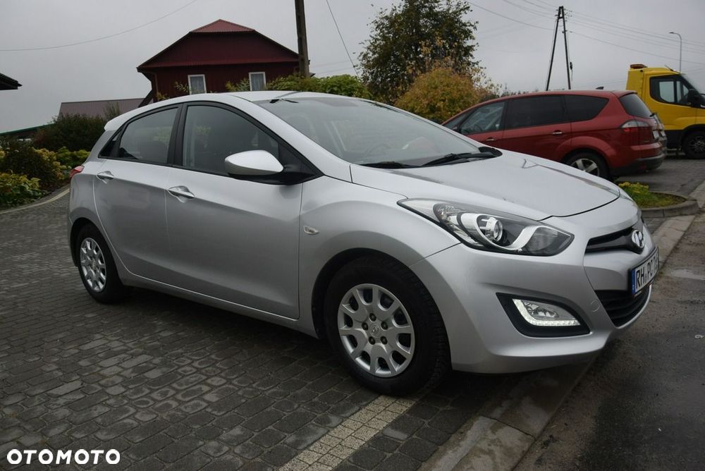 Hyundai i30 1.4 Classic + - 9