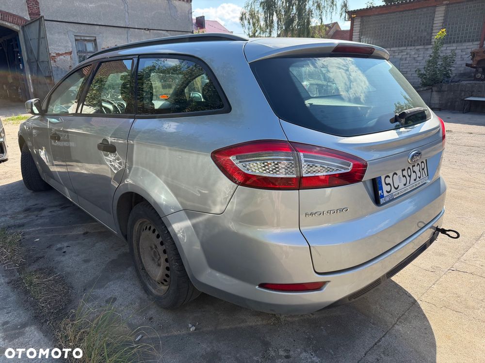 Ford Mondeo 2.0 TDCi Ambiente - 2