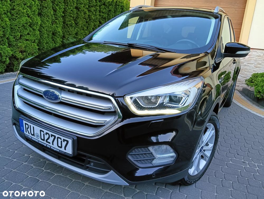 Ford Kuga - 2