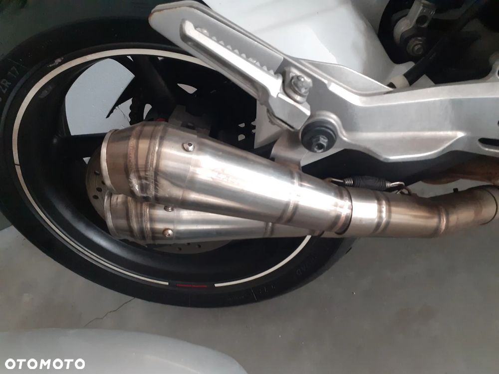 Honda Hornet - 5