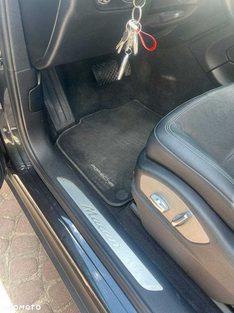 Porsche Macan - 12