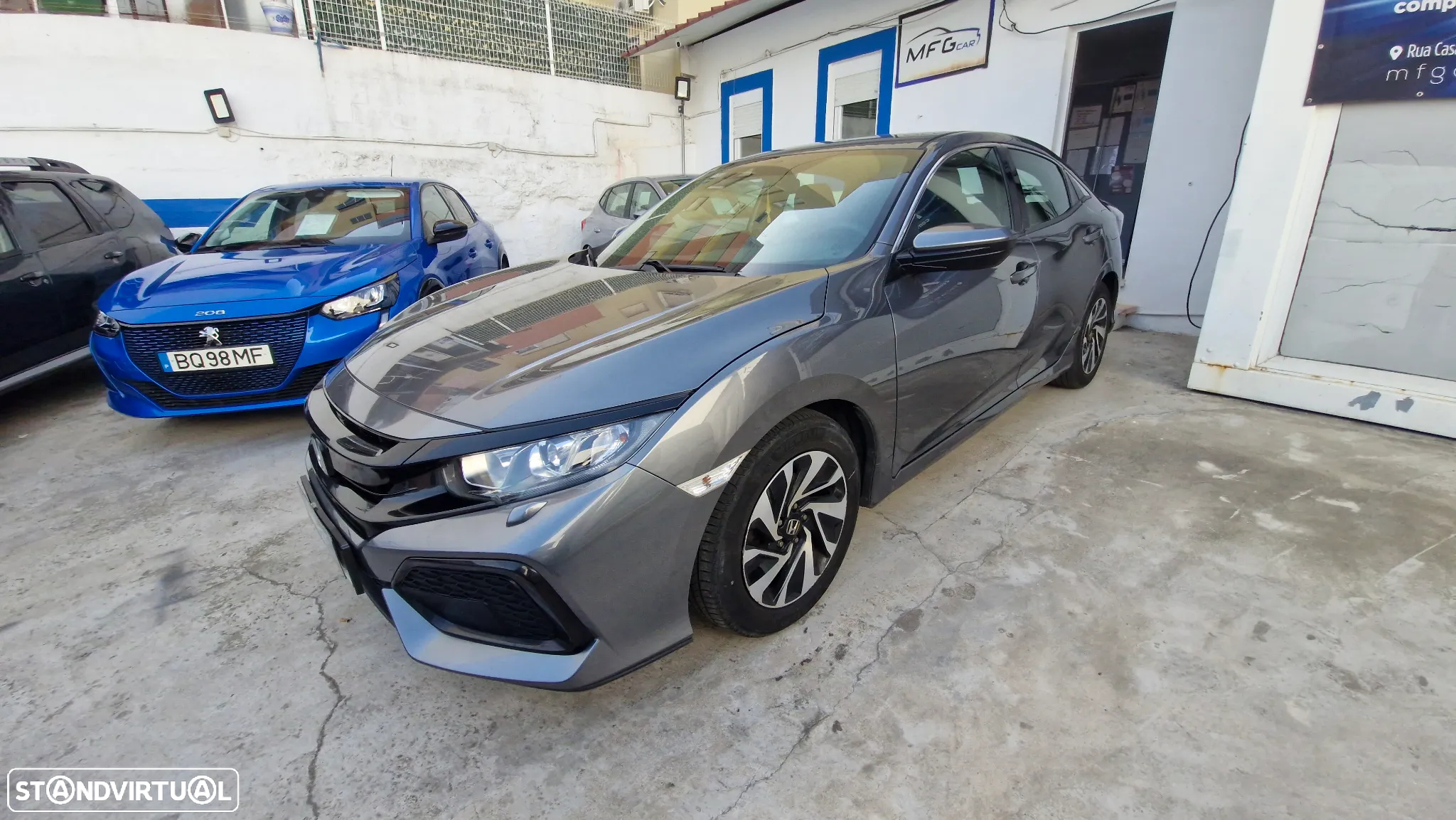Honda Civic 1.0 i-VTEC Elegance CVT Navi - 3