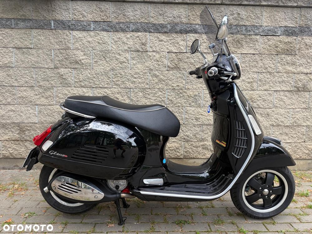 Vespa GTS - 14