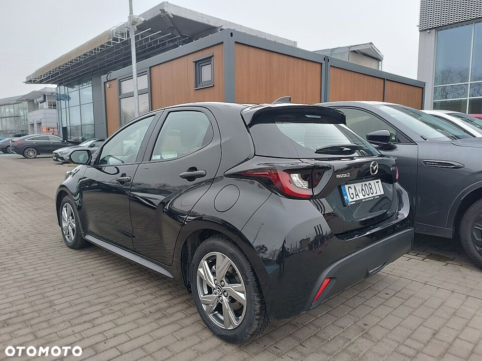 Mazda 2 - 3
